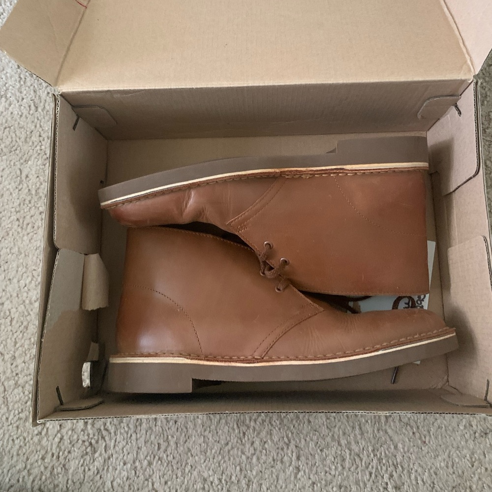 Clark Tan Leather Bushacre 2
